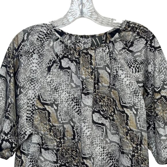 Worthington Snake Print Blouse Shirt Womens PM Medium New Petite Gray Black - Picture 3 of 9